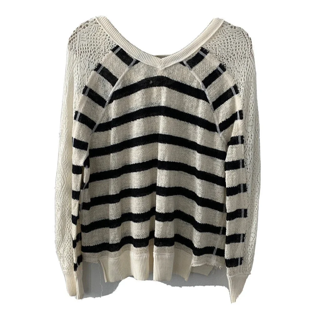 We The Free People Womens Size XS Multicolor Stripe V Neck Pullover Knit Sweater